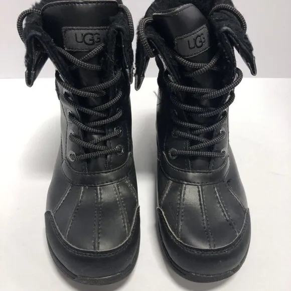 UGG Kids’ Butte II CWR, Black Waterproof Winter Boots, Girls’ Size 2M