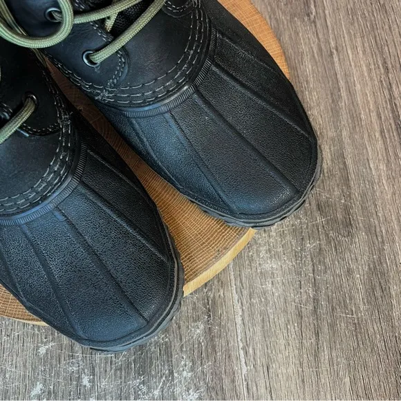 *UGG | Men's Zetik Black Waterproof Leather Boots 1017304 Size 9