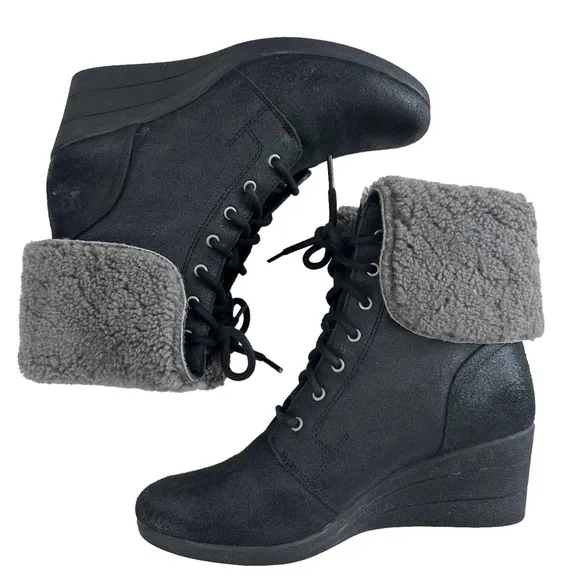 Ugg Zea Waterproof Shearling Wedge Boots Size 10