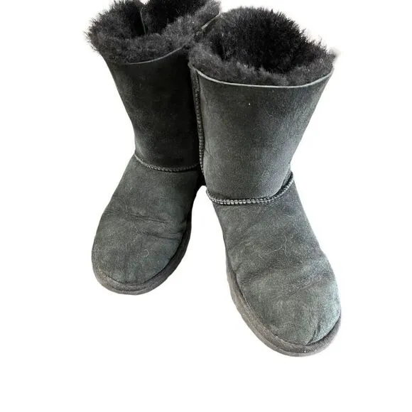 UGG Bailey Bow II Sheepskin Black Suede Winter Boots Women’s Size 6 Girls 5