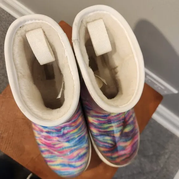 UGGS Classic Clear Mini Pixelate Winter and Rain Boots‎ Rainbow Barbie - Size 4