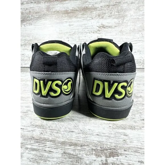 UNWORN Men’s DVS Comanche 2.0 Black/Gray/Green Nubuck Skate Shoes SAMPLE Sz 9