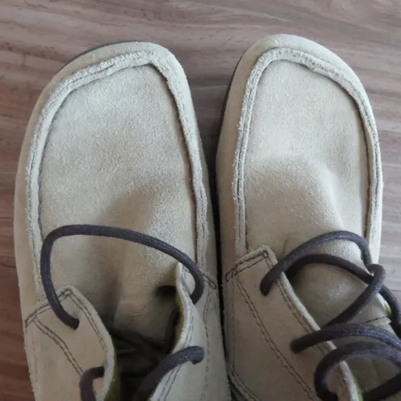 VAGABOND Cream Suede Leather Lace Up Snowflake Moccasin Winter Boots Size 6.5