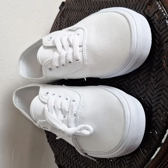 Vans All White Authentic Skate Shoes Women Sz 10.5 Wide