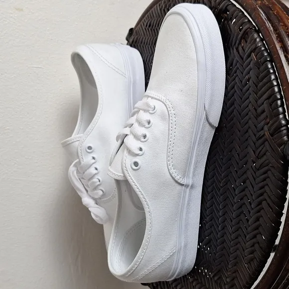 Vans All White Authentic Skate Shoes Women Sz 10.5 Wide