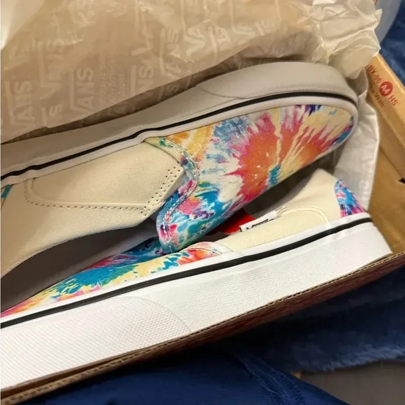 Vans Asher Rainbow Tie Dye Canvas Slip On Skate Shoes NWB