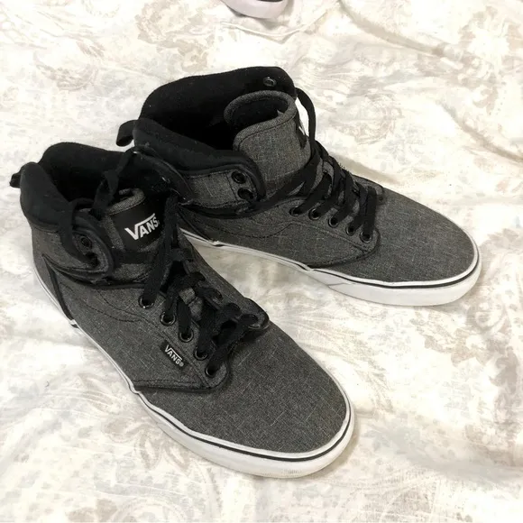 𝅺VANS Atwood Hi Off the Wall Grey Black Hi Top Sneakers Skate Shoes size 8