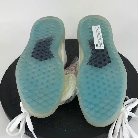Vans Ave Pro White/Blue Athletic Skate Shoes Youth Size 3.5Y