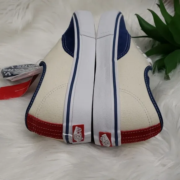 Vans Blue suade Navy and white
