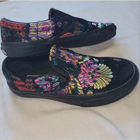 Vans Classic Slip-On Festival Satin Black Chinese New Year Skate Shoes Women 6.5