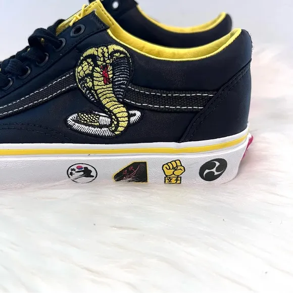 Vans Cobra Kai Low Skate Shoes Sneakers Tennis Shoes Old Skool Men 7.5  Women 9