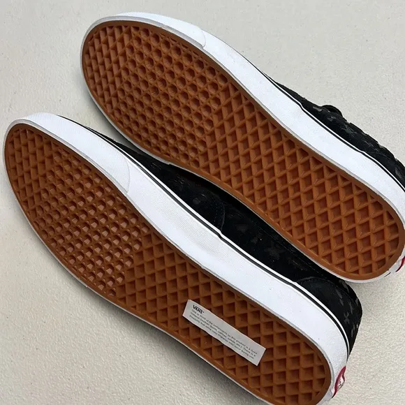 VANS | Era Area 66 Black Suede Skate Shoes