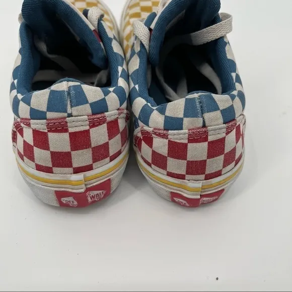 VANS Kids Dohney Checkered Skate Shoes Red/Yellow/Blue Lace Up size: Youth 2
