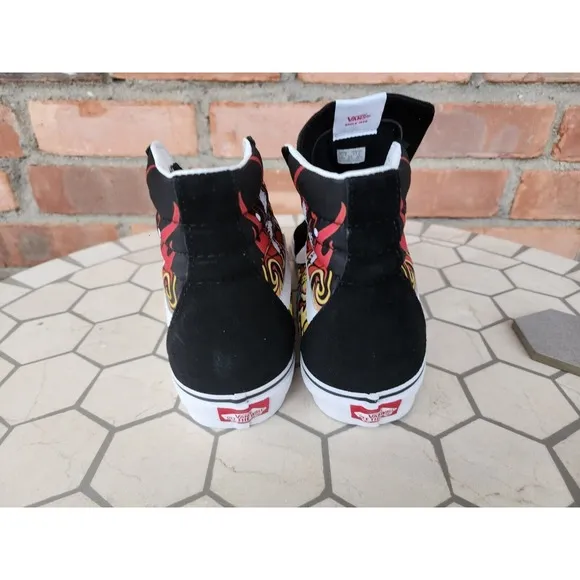 Vans Men's 11.5 Sk8-Hi Santa Flame Suede Canvas Black Christmas Santacon Con