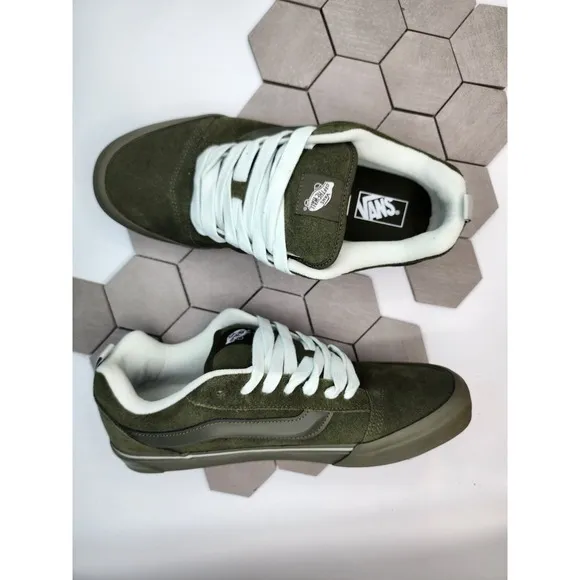 Vans Men's Knu Skool Utility Mono Olive Green Suede Skate Shoes size 10