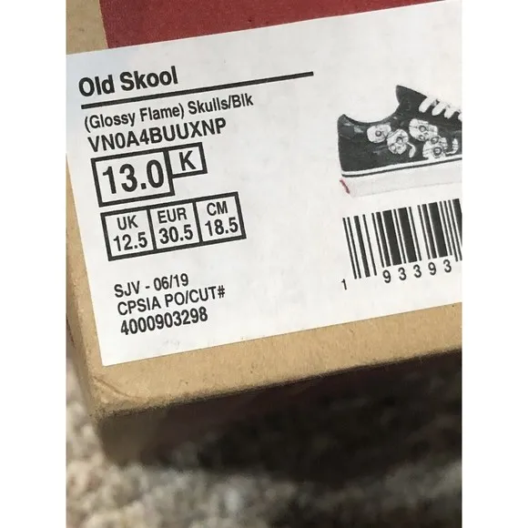 Vans Old Skool (Glossy Flame) Skulls Kids Skate Shoes Sneakers New Size 13 Black