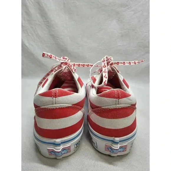 VANS Old Skool International Stripes Where's Waldo Skate Shoes Mens 6.5/Womens 8