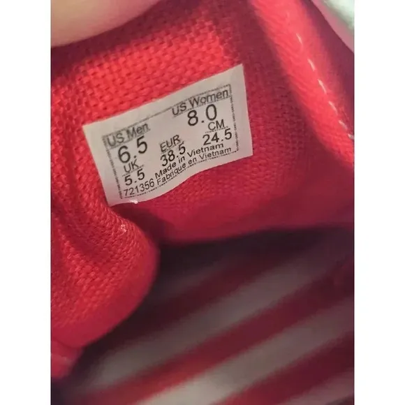 VANS Old Skool International Stripes Where's Waldo Skate Shoes Mens 6.5/Womens 8