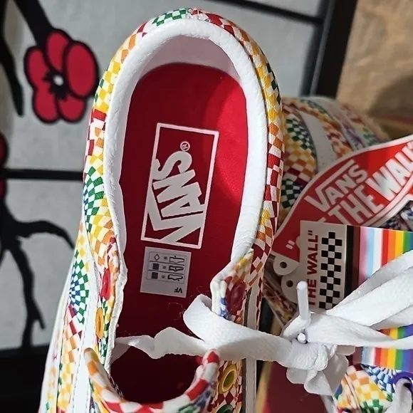 VANS Old Skool Pride Platfor Skate Shoes NWB