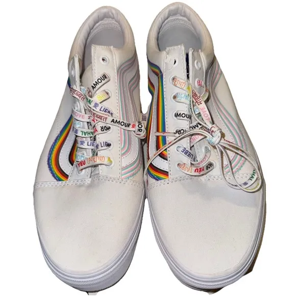 VANS - OLD SKOOL - PRIDE RAINBOW SKATE SNEAKER - White Rainbow True White EUC