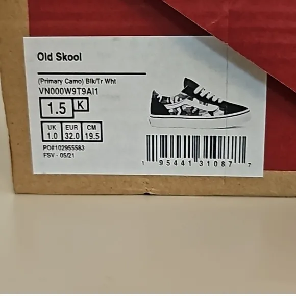 VANS Old Skool Skate Shoes for Kids
