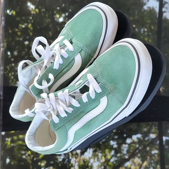 Vans Old Skool Sneakers Women 5.5 Men 4.0 &amp; women 6.0 men 4.5