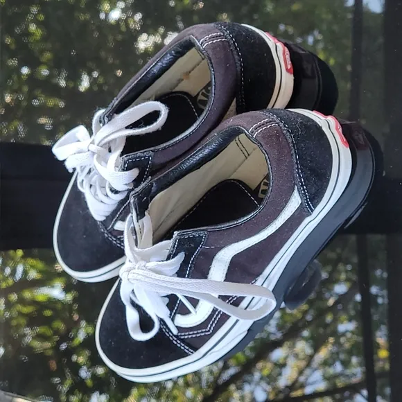 Vans Old Skool Sneakers Women 5.5 Men 4.0 &amp; women 6.0 men 4.5