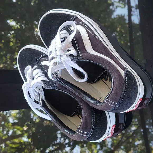 Vans Old Skool Sneakers Women 5.5 Men 4.0 &amp; women 6.0 men 4.5