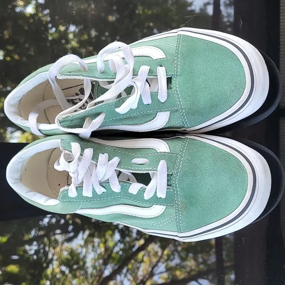 Vans Old Skool Sneakers Women 5.5 Men 4.0 &amp; women 6.0 men 4.5