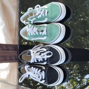 Vans Old Skool Sneakers Women 5.5 Men 4.0 &amp; women 6.0 men 4.5