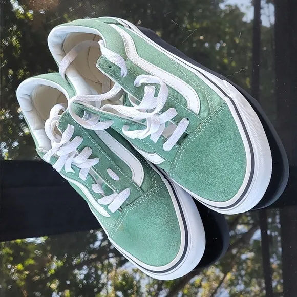 Vans Old Skool Sneakers Women 5.5 Men 4.0 &amp; women 6.0 men 4.5