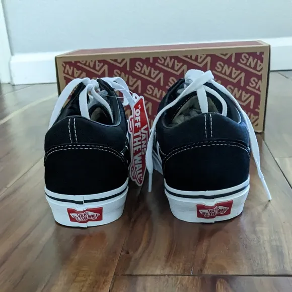 VANS OLD SKOOL STATEMENT BLACK SKATE SHOES MENS SIZE 7.5 WOMENS 9 NWT ❤