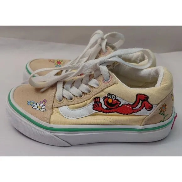 VANS Old Skool x Sesame Street Elmo Sneakers Kids Size 11 Classic Skate Shoes