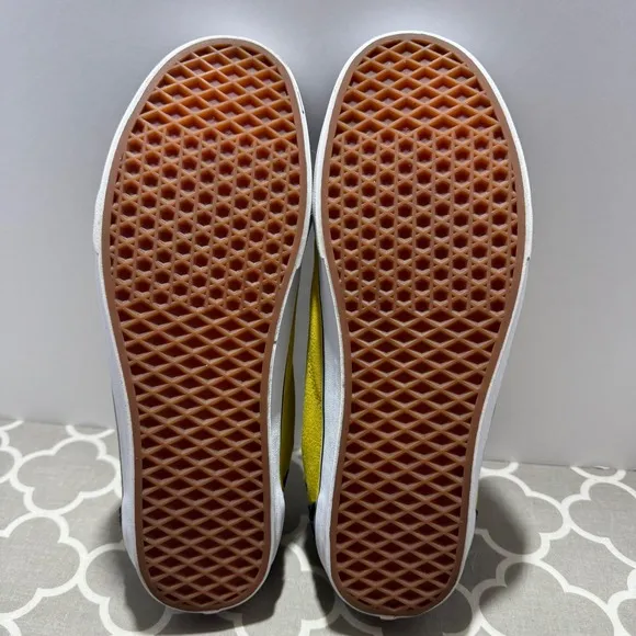 VANS Peanuts Charlie Brown Old School Limited Edition Skate Shoes Men's Size 13