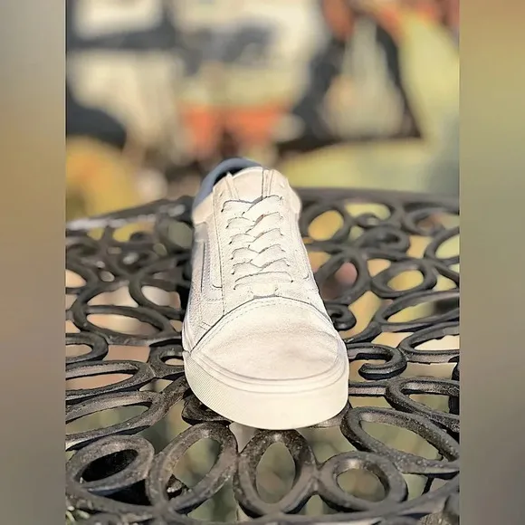 Vans — Pig Suede Old Skool Shoes
