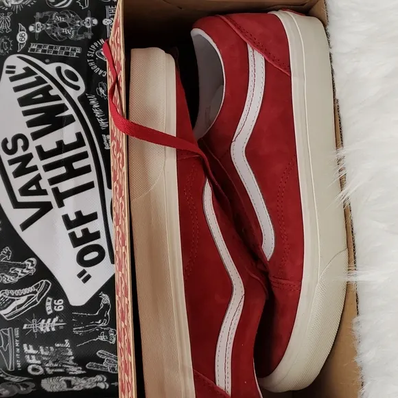 Vans RED authentic suade