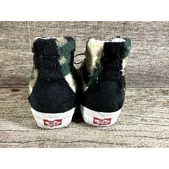 Vans Sk8-Hi Black Green Camo Sherpa Sneakers Men's 9 Women's 10.5 High Top Shoes