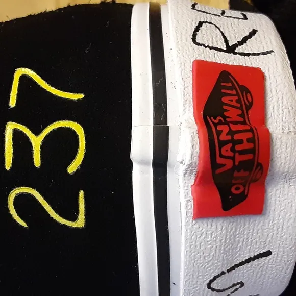 VANS Sk8-Hi House Of Terror, The Shining 9.5 Men 11.0 Women's EXELLENT CONDITION