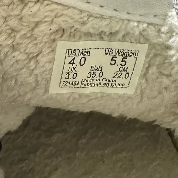 Vans Sk8-Hi MTE “Rabbit Frost/Gray” Sneaker Size 5.5 Women