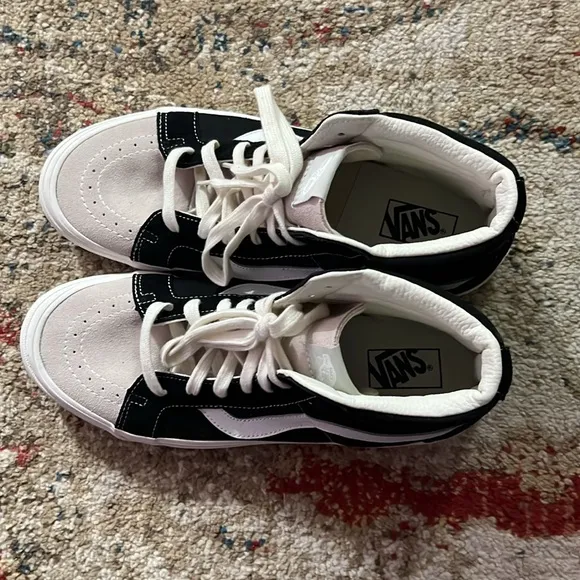 Vans Sk8 Hi Shoes