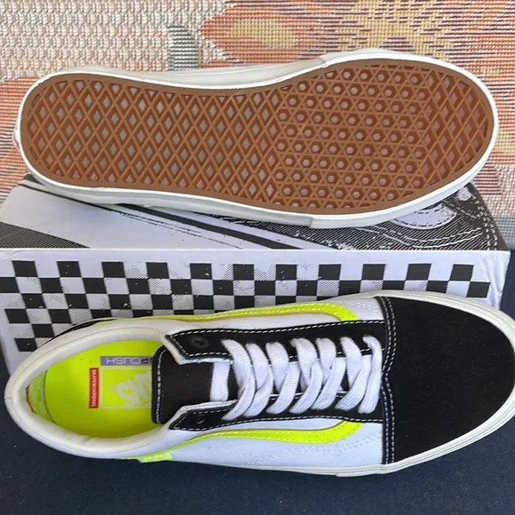 Vans Skate Old SkoolNeon True White/YellowVN0A5FCB6M5 Men’s sneakers