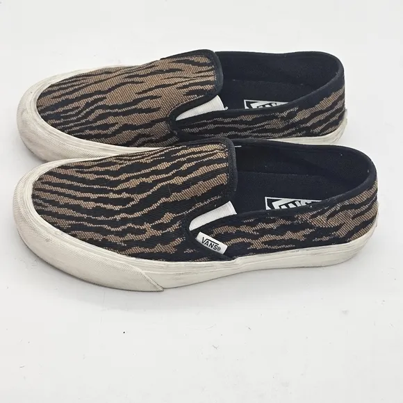 Vans Slip-on SF Woven Tiger/Black Sneakers Size 7 Women's