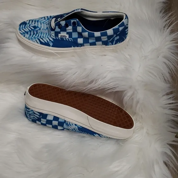 Vans solar floral sneaker skate shoes