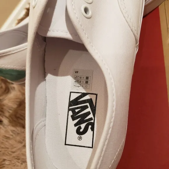 VANS True White and Green Authentic Canvas Skate Shoes