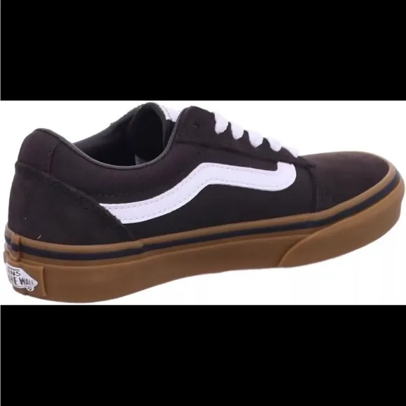 Vans Ward Boys' Side Stripe Skate Shoes Boy's Size: 4 Youth Turkish Brown