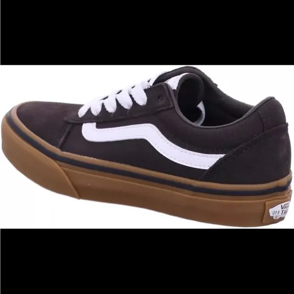 Vans Ward Boys' Side Stripe Skate Shoes Boy's Size: 4 Youth Turkish Brown