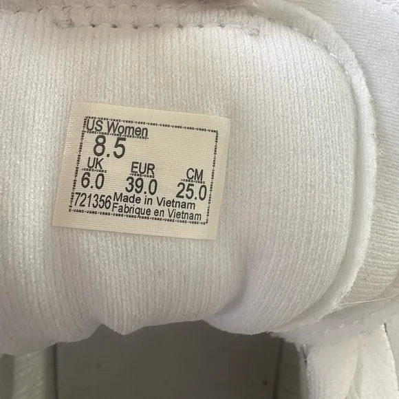 Vans White Sk8-Hi Tapered Stackform Sneakers 8.5 white color
