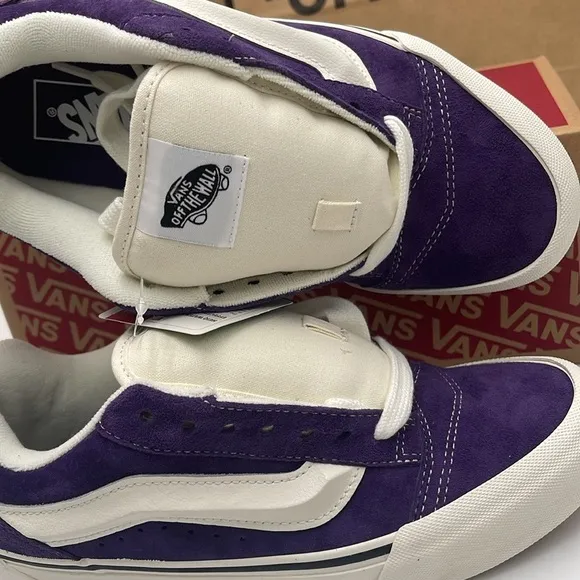 Vans WMNS Purple and White Knu SkoolPig Suede Dark PurpleVN000CS0DRV Sneakers