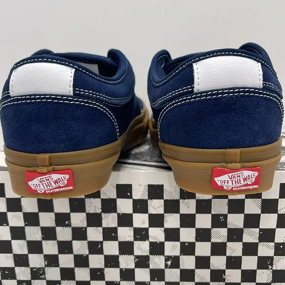 Vans WMNS Vans Blue Canvas Sneakers Skate Chukka LoDress Blues/GumVN0A4BX4FS1