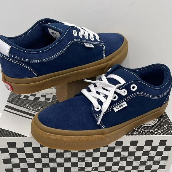 Vans WMNS Vans Blue Canvas Sneakers Skate Chukka LoDress Blues/GumVN0A4BX4FS1